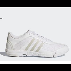 TRIPLE CHEER SHOE ADIDAS